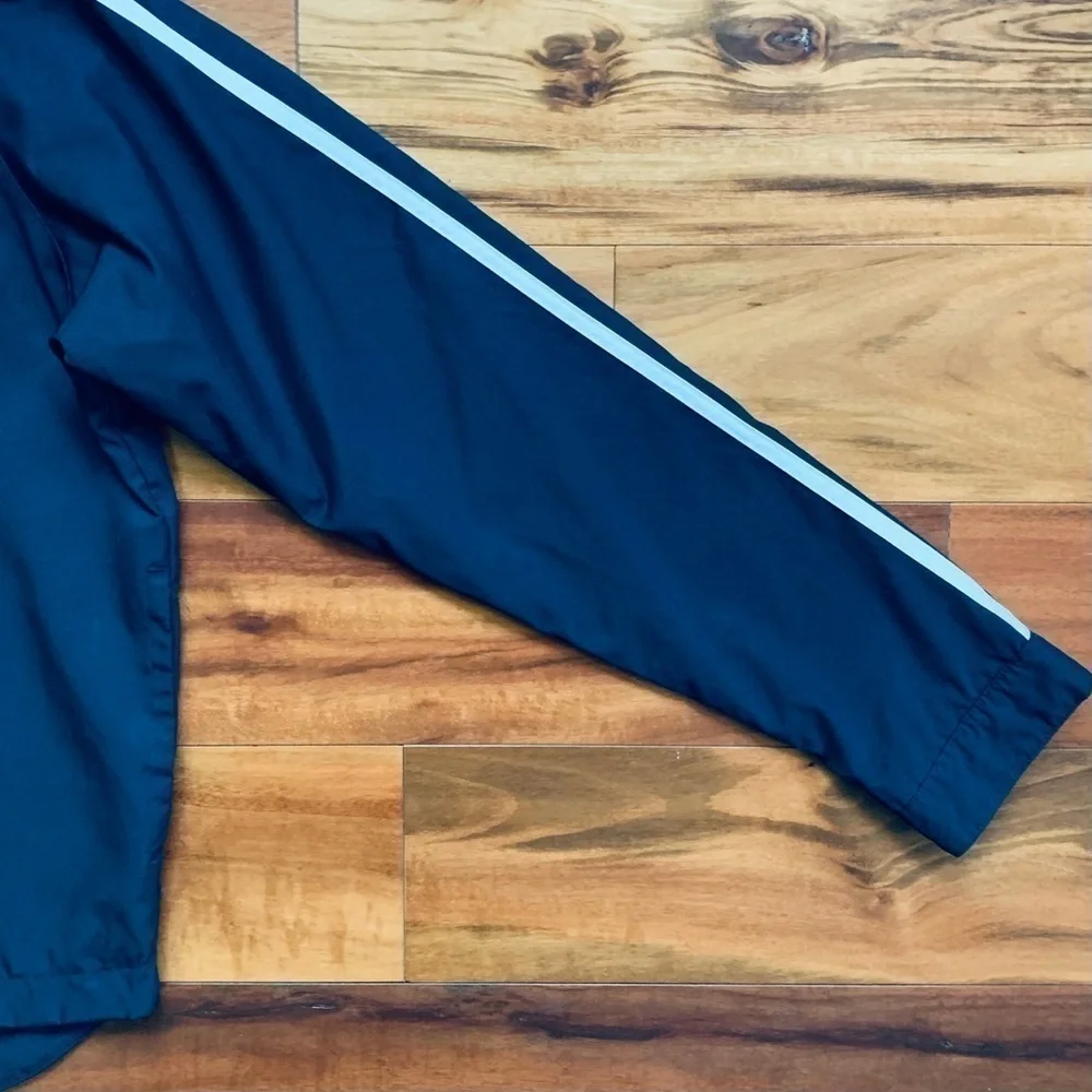 Nike zip up
